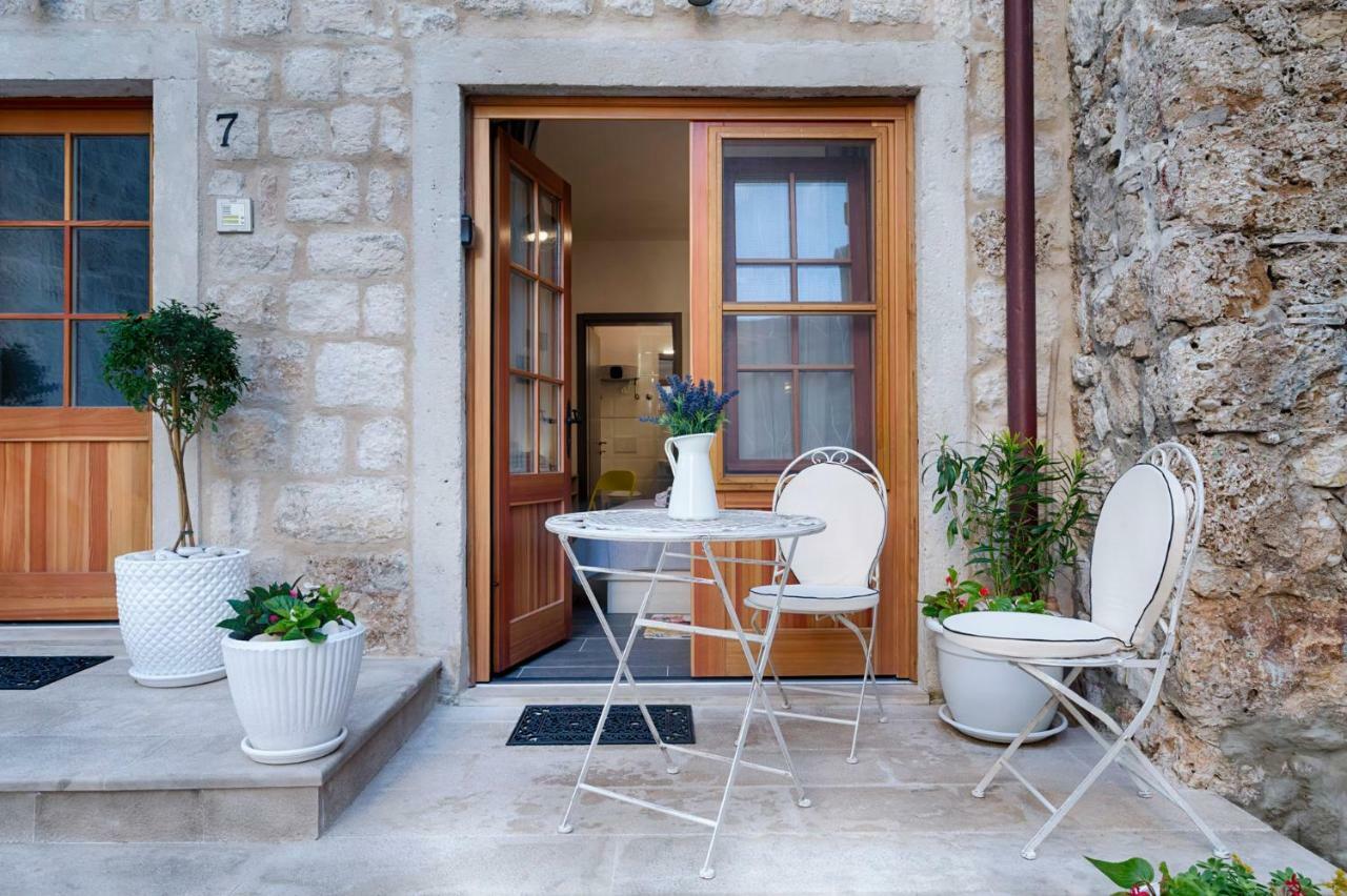 En Suite Room Demaria Komiža Exterior foto